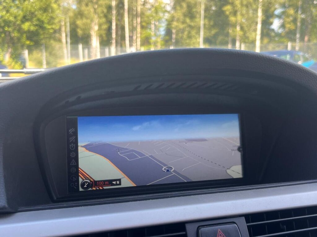 BMW 320 2011 Harmaa