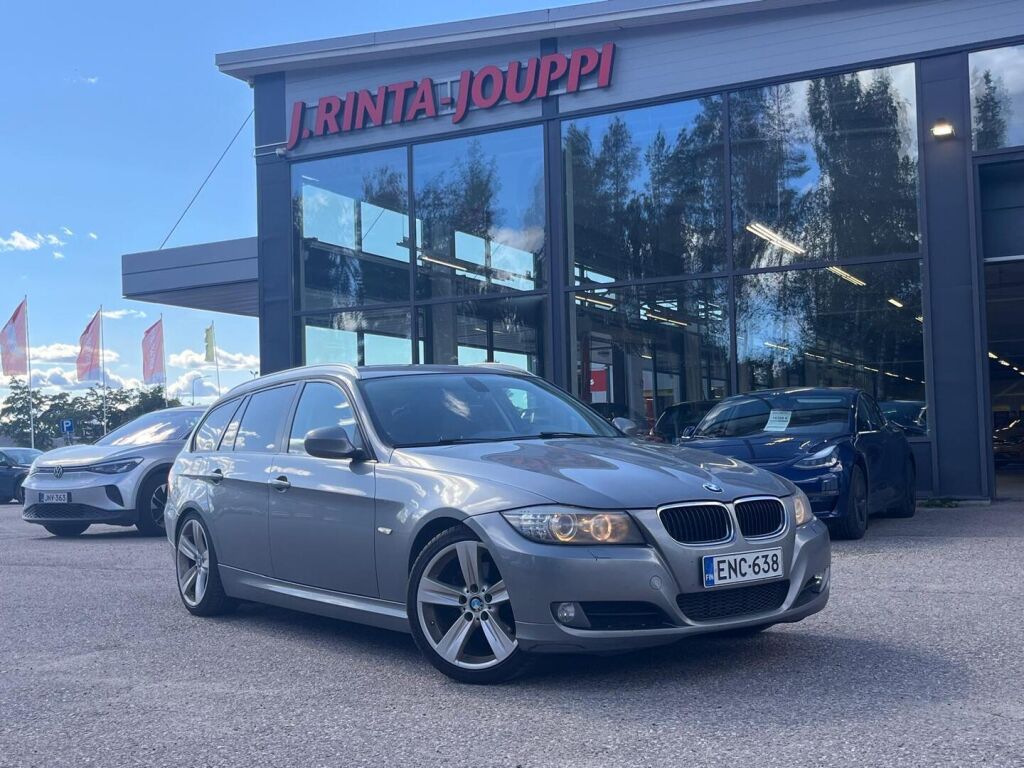 BMW 320 2011 Harmaa