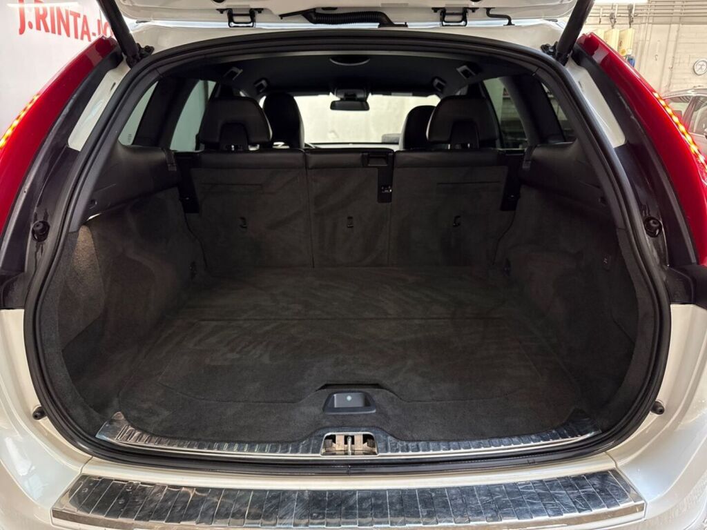 Volvo XC60 2014 Valkoinen