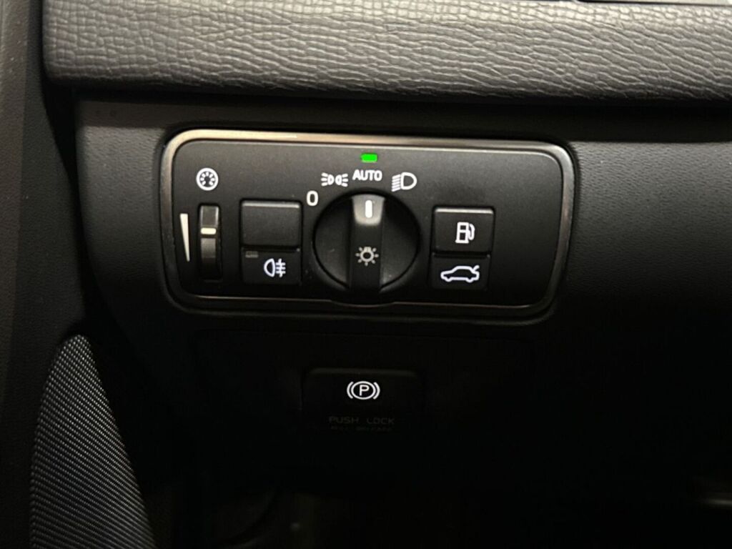 Volvo XC60 2014 Valkoinen