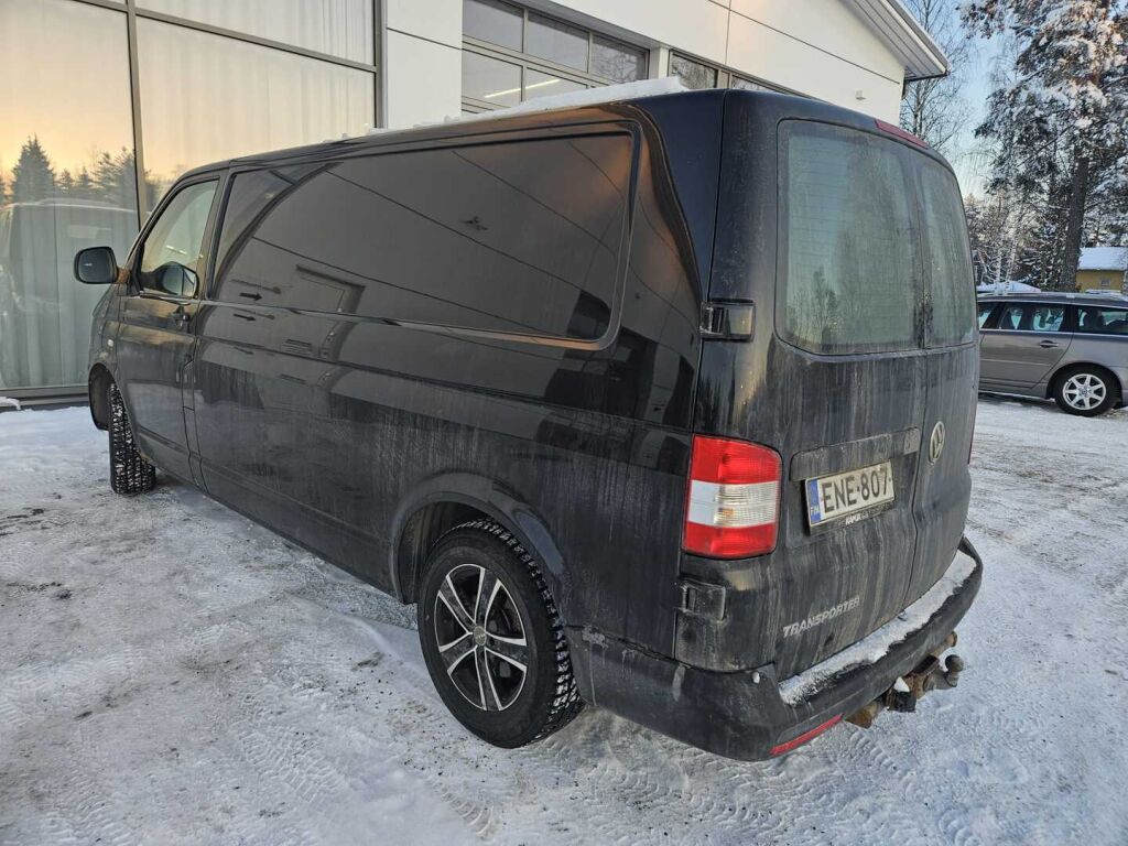 Volkswagen Transporter 2015 Musta