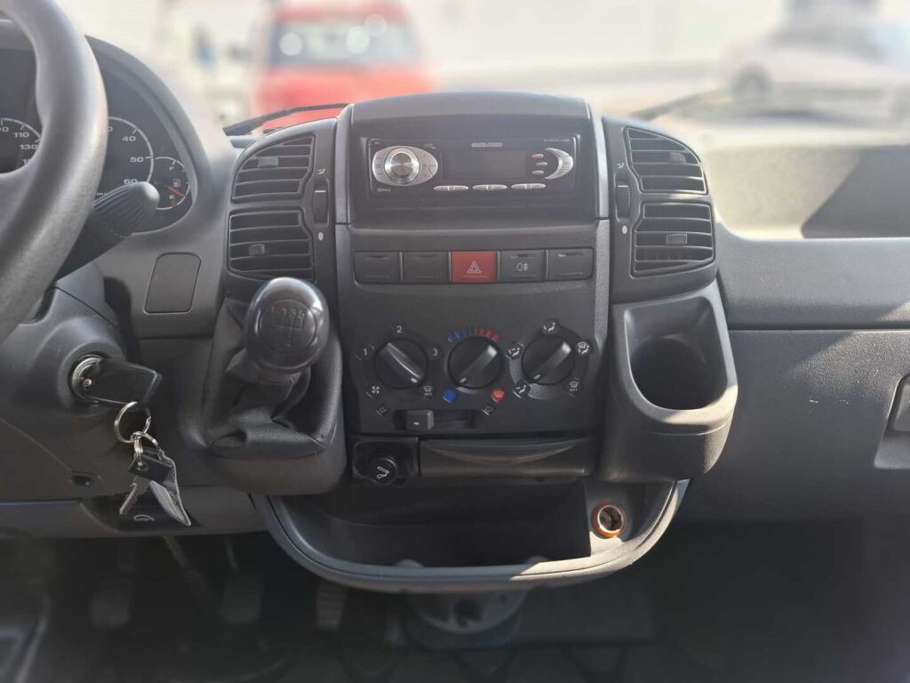 Bürstner A 574-3 2003 Valkoinen