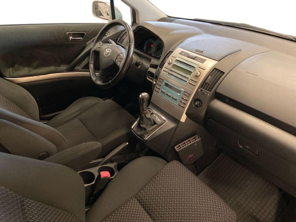 Toyota Corolla Verso 2008 Hopea