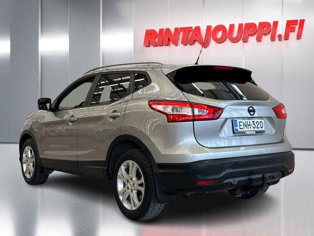 Nissan Qashqai 2015 Hopea