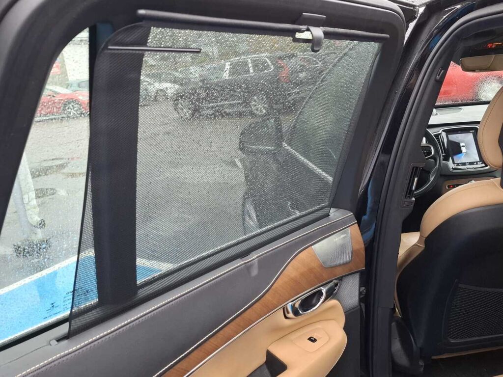 Volvo XC90 2016 Musta