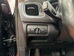 Volvo V40 2015 Musta