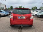 Toyota Verso 2015 Punainen