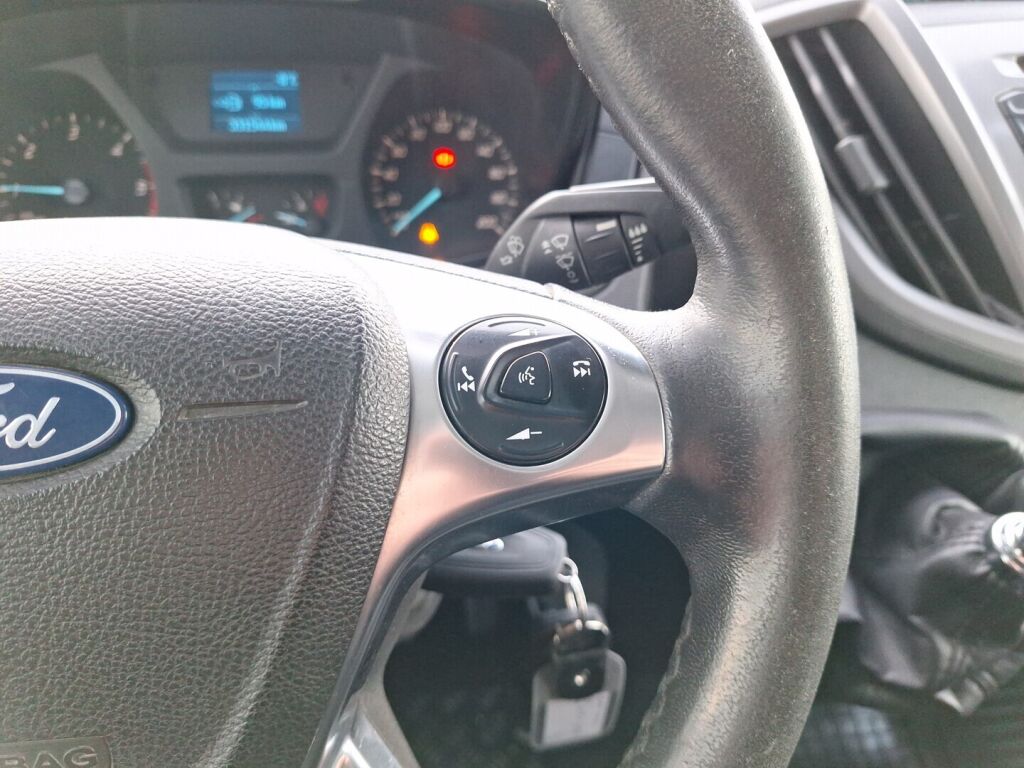 Ford Transit 2015 Valkoinen