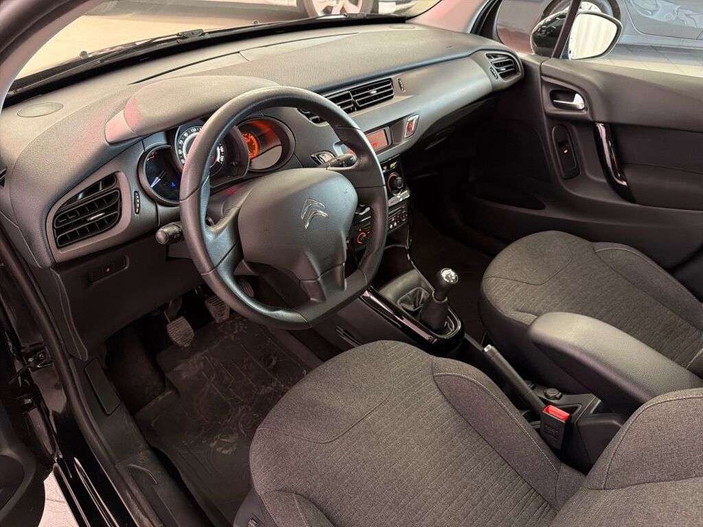 Citroen C3 2015 Musta