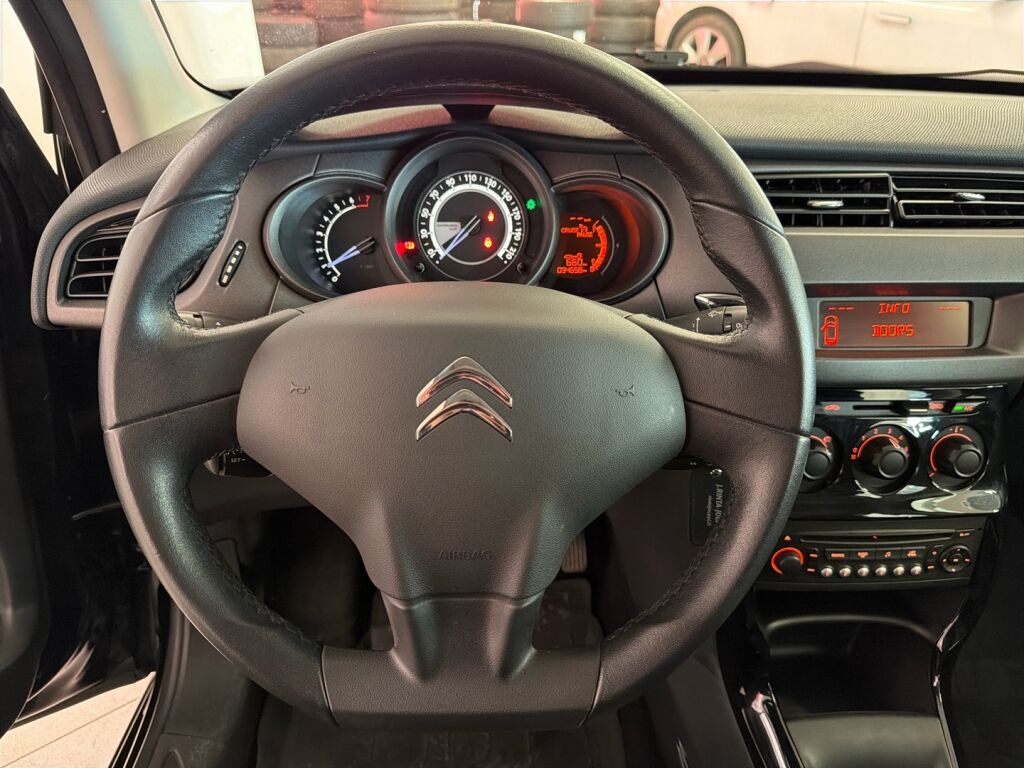 Citroen C3 2015 Musta