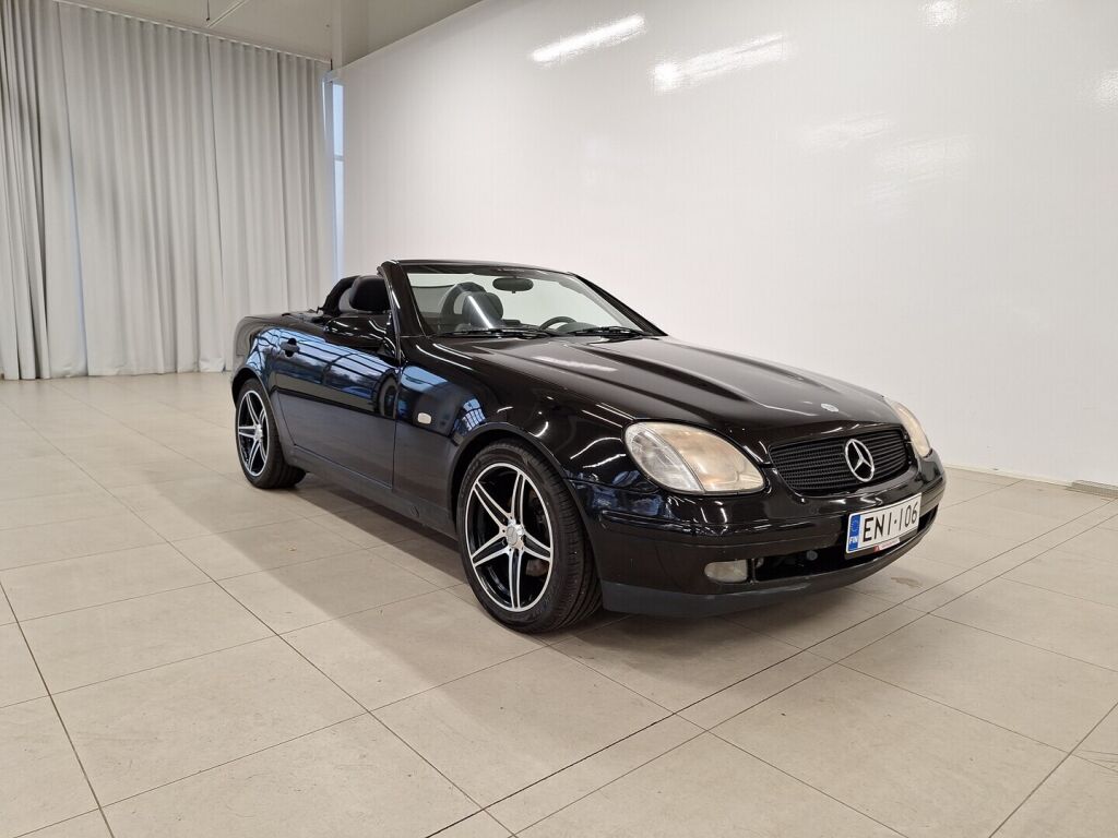 Mercedes-Benz SLK 1998 Musta