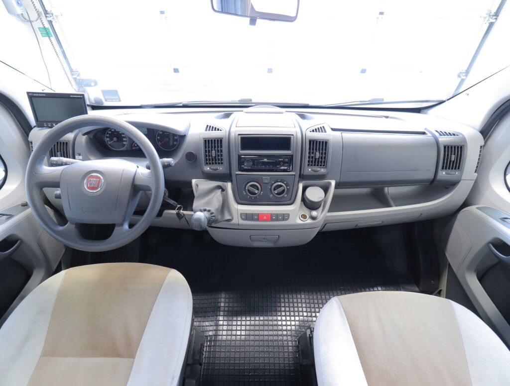 Bürstner NEXXO T 660 2011 Ruskea (beige)