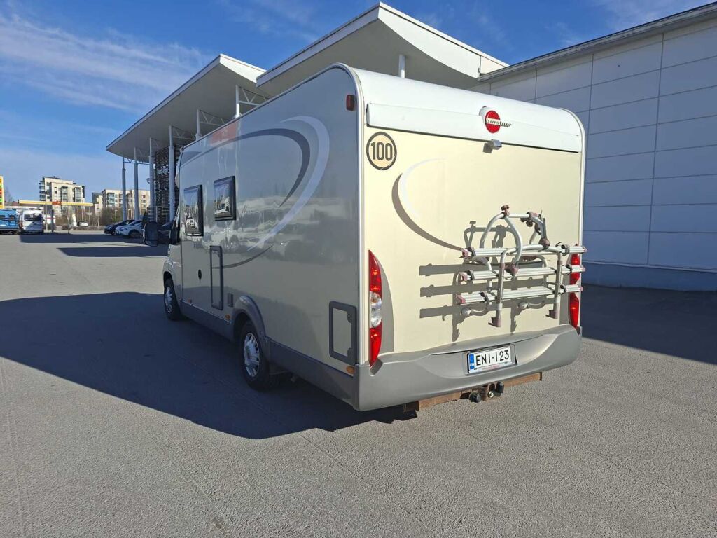 Bürstner NEXXO T 660 2011 Ruskea (beige)