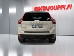 Volvo XC60 2011 Valkoinen