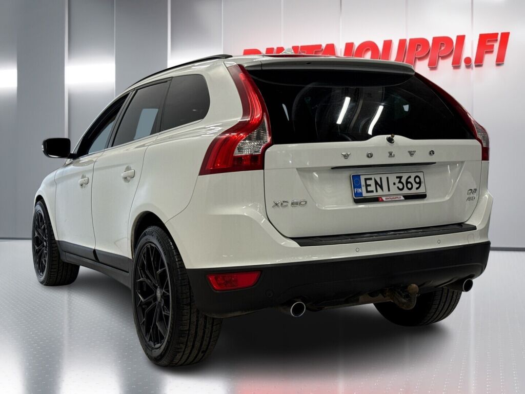 Volvo XC60 2011 Valkoinen