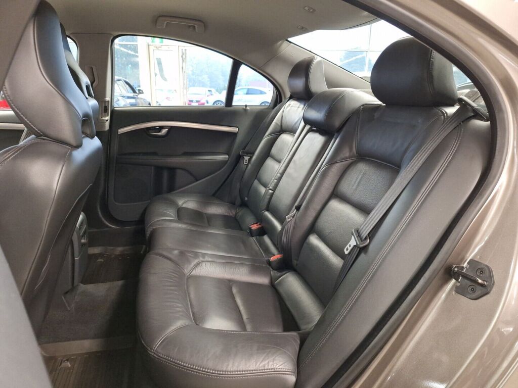 Volvo S80 2011 Harmaa