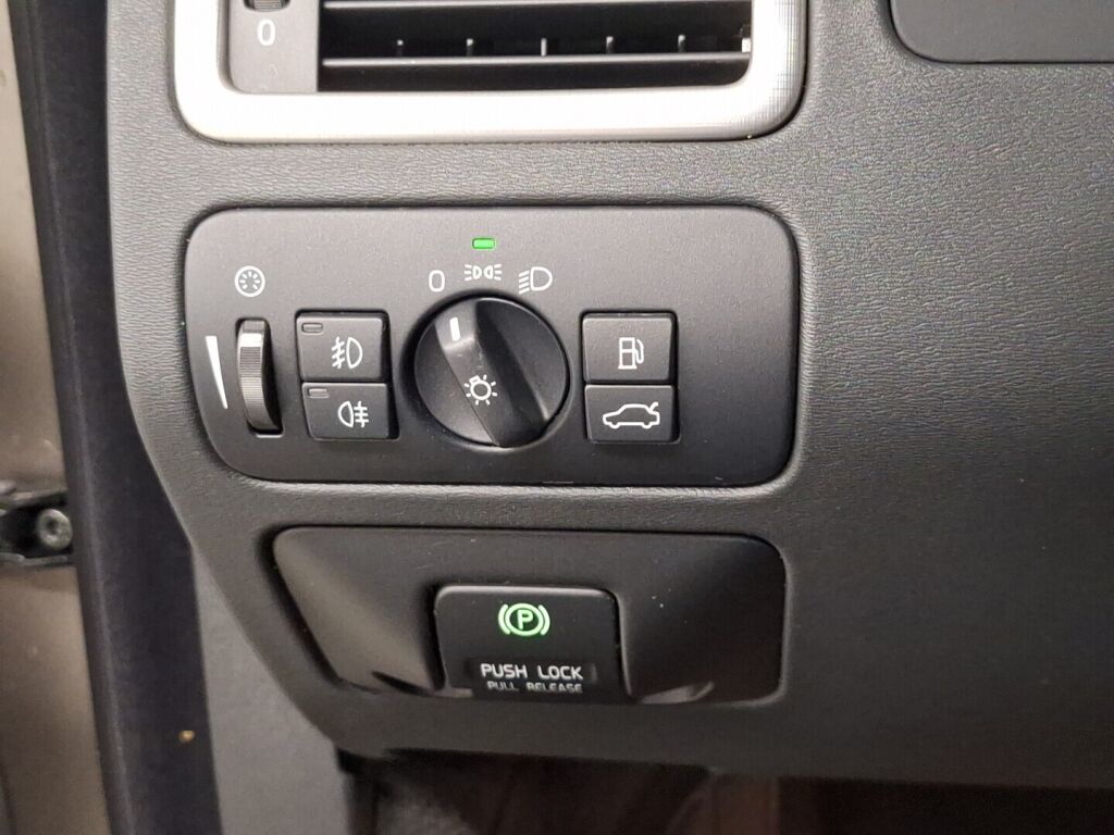 Volvo S80 2011 Harmaa