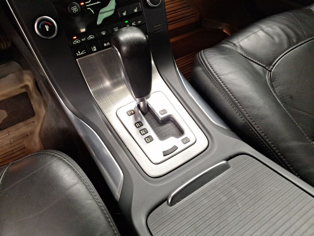 Volvo S80 2011 Harmaa