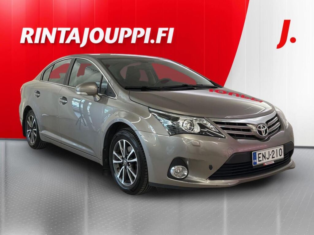 Toyota Avensis 2015 Ruskea (beige)