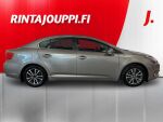 Toyota Avensis 2015 Ruskea (beige)