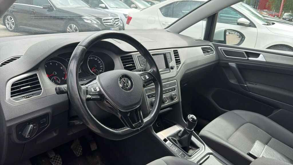 Volkswagen Golf Sportsvan 2014 Valkoinen