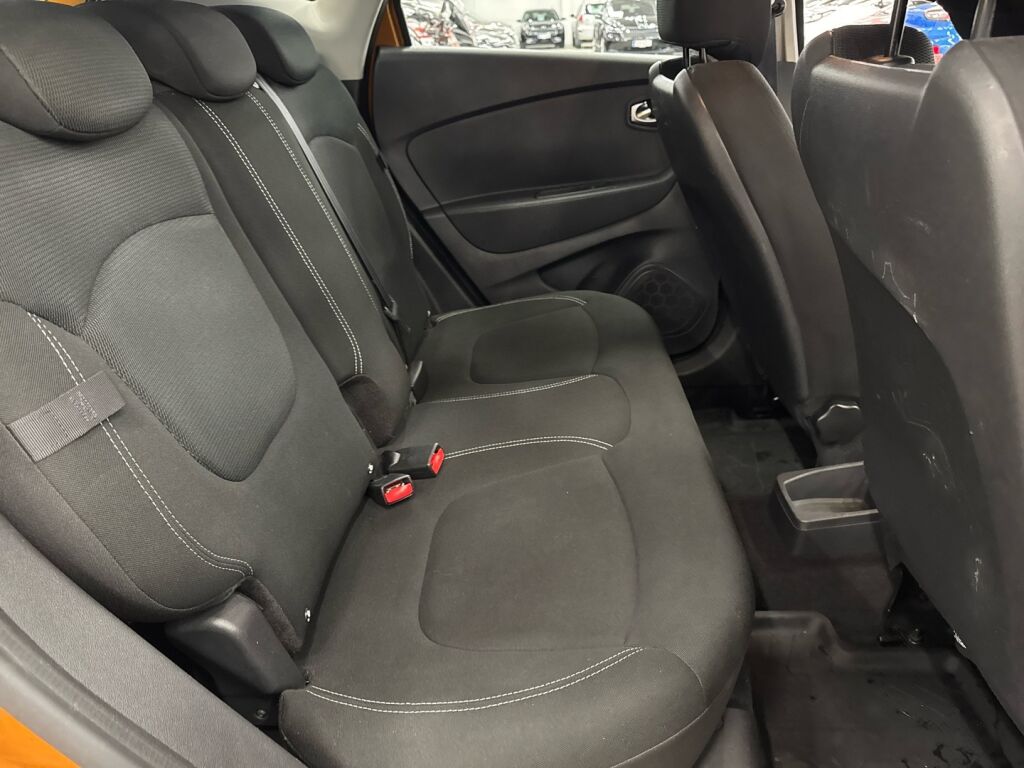 Renault Captur 2019 Oranssi