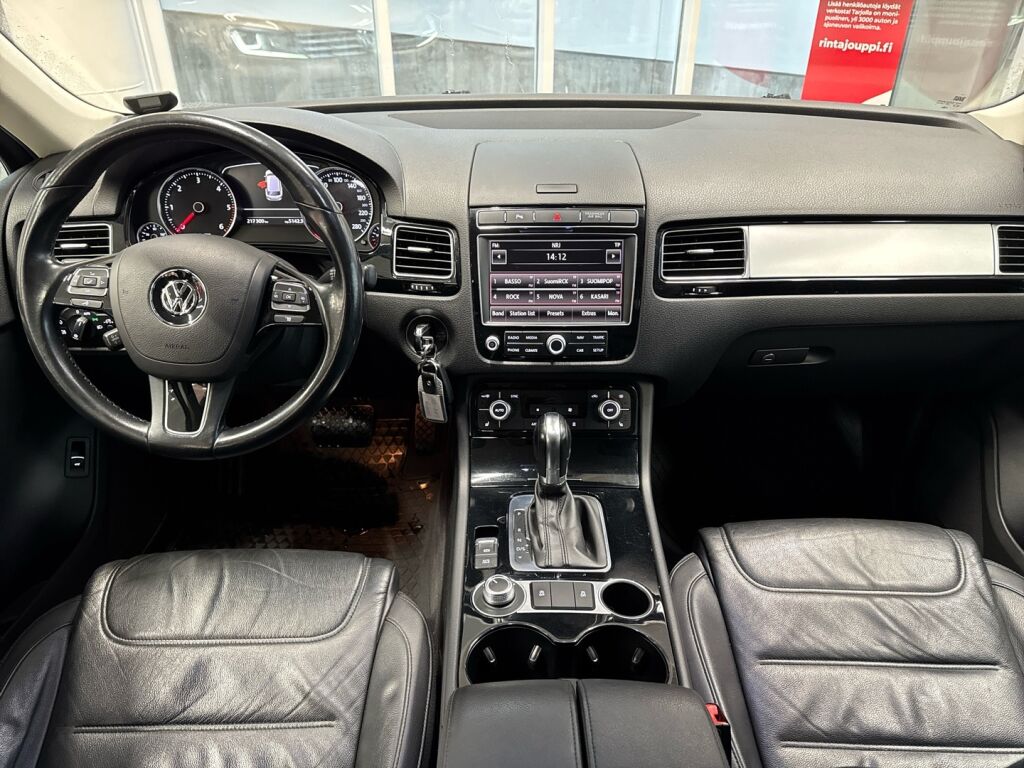 Volkswagen Touareg 2015 Keltainen