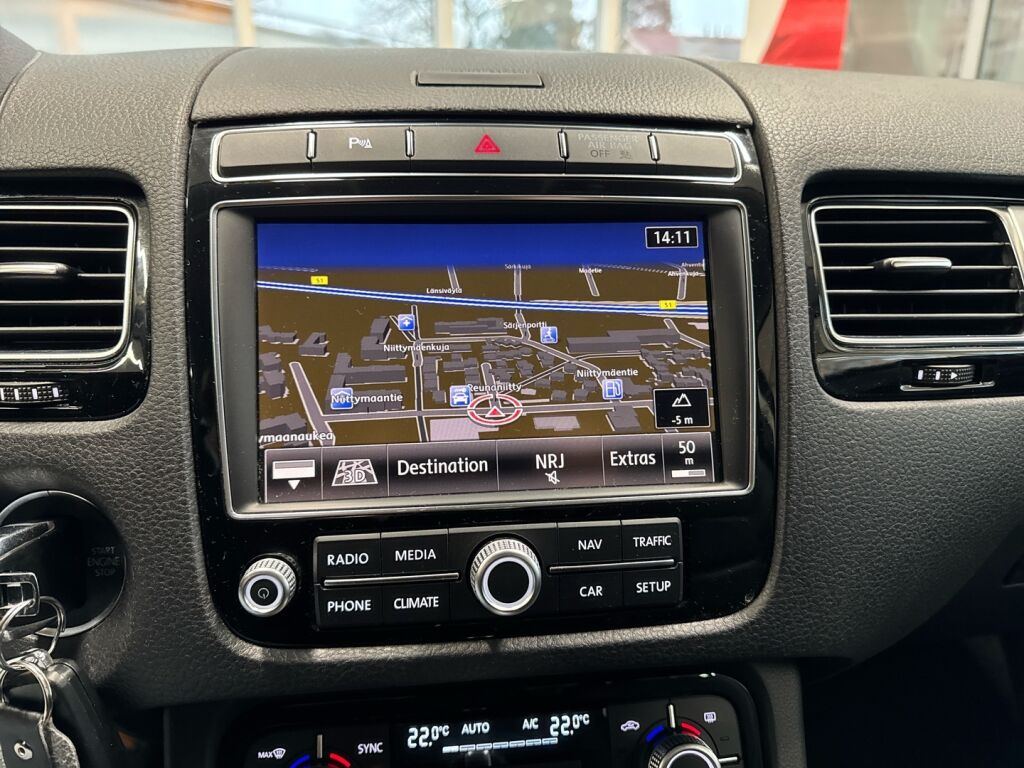 Volkswagen Touareg 2015 Keltainen