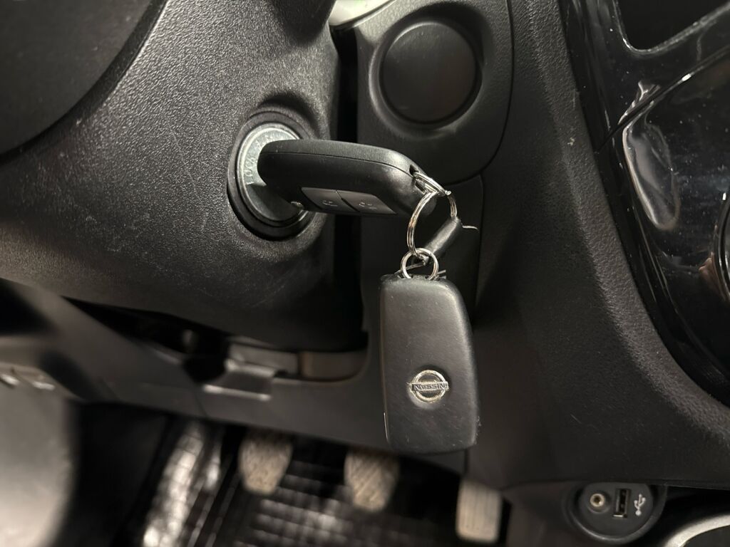 Nissan Juke 2015 Valkoinen