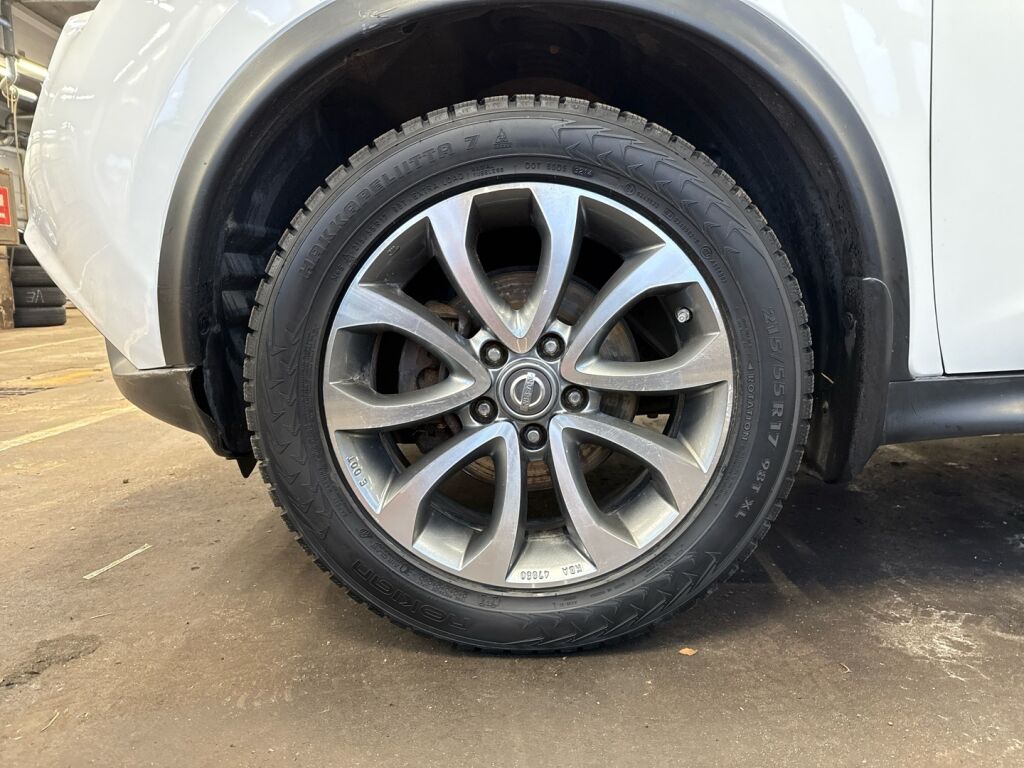 Nissan Juke 2015 Valkoinen