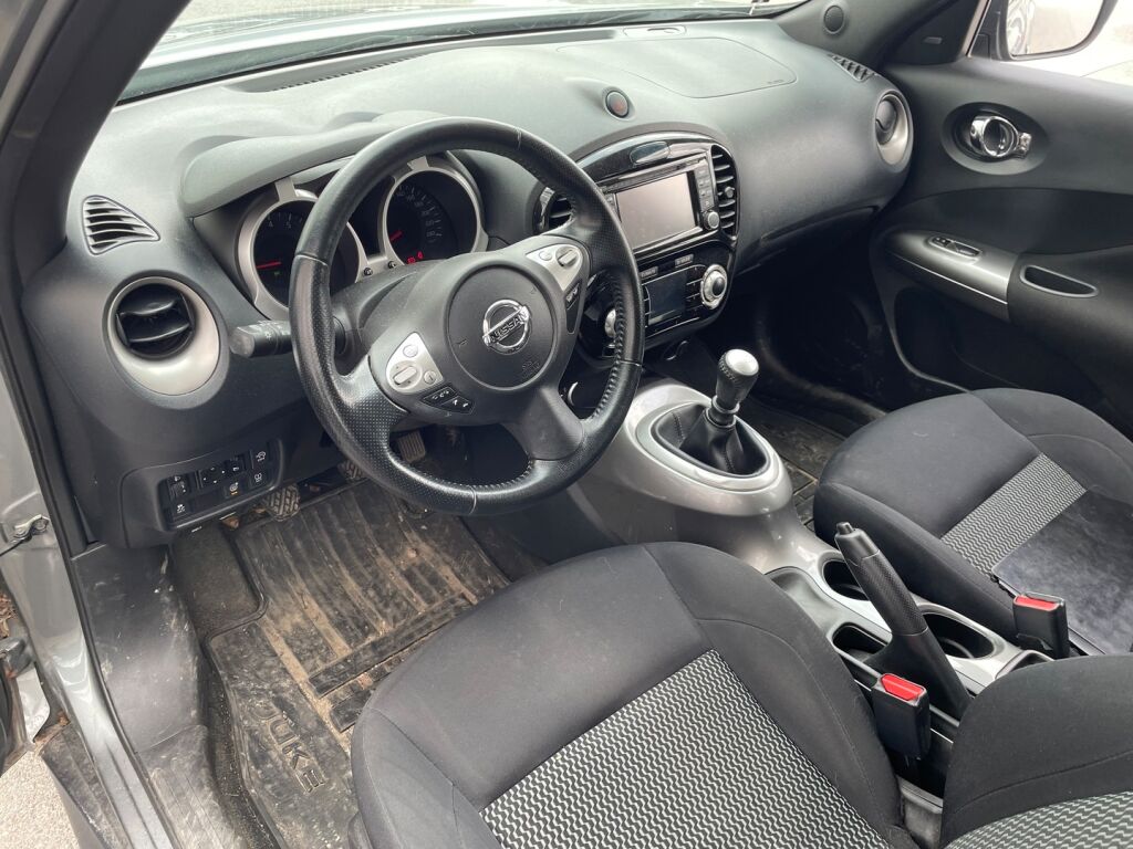 Nissan Juke 2015 Harmaa