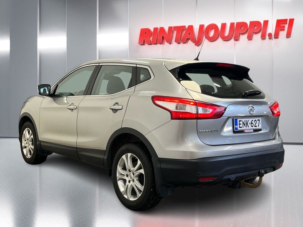 Nissan Qashqai 2015 Hopea