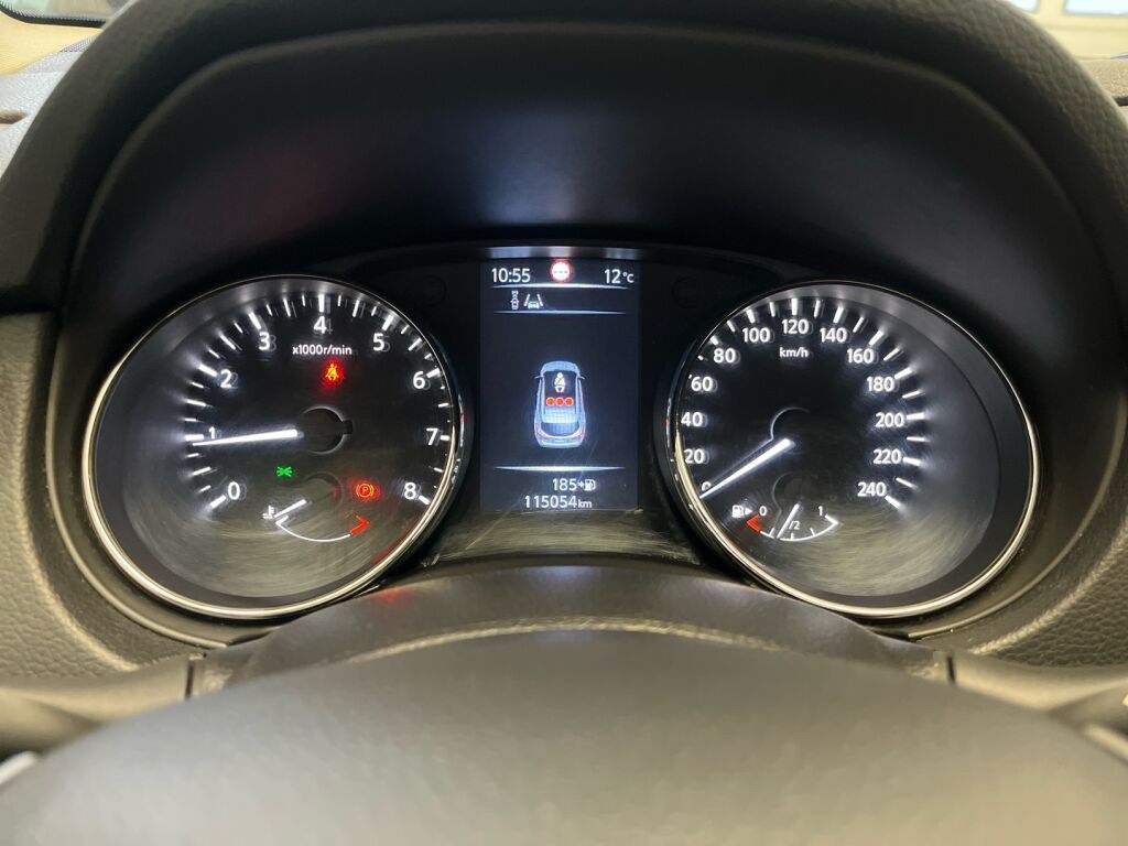 Nissan Qashqai 2015 Hopea