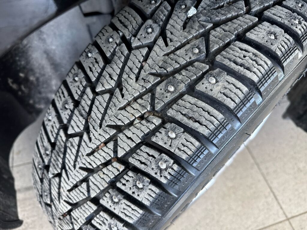 Nissan Pulsar 2015 Musta