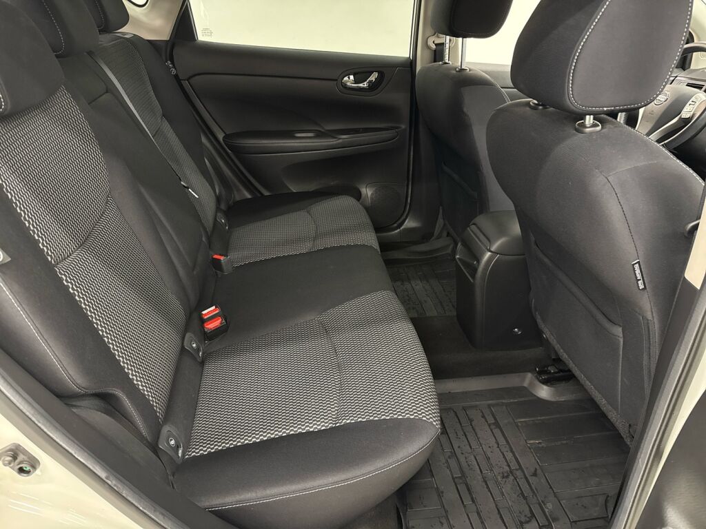 Nissan Pulsar 2015 Valkoinen