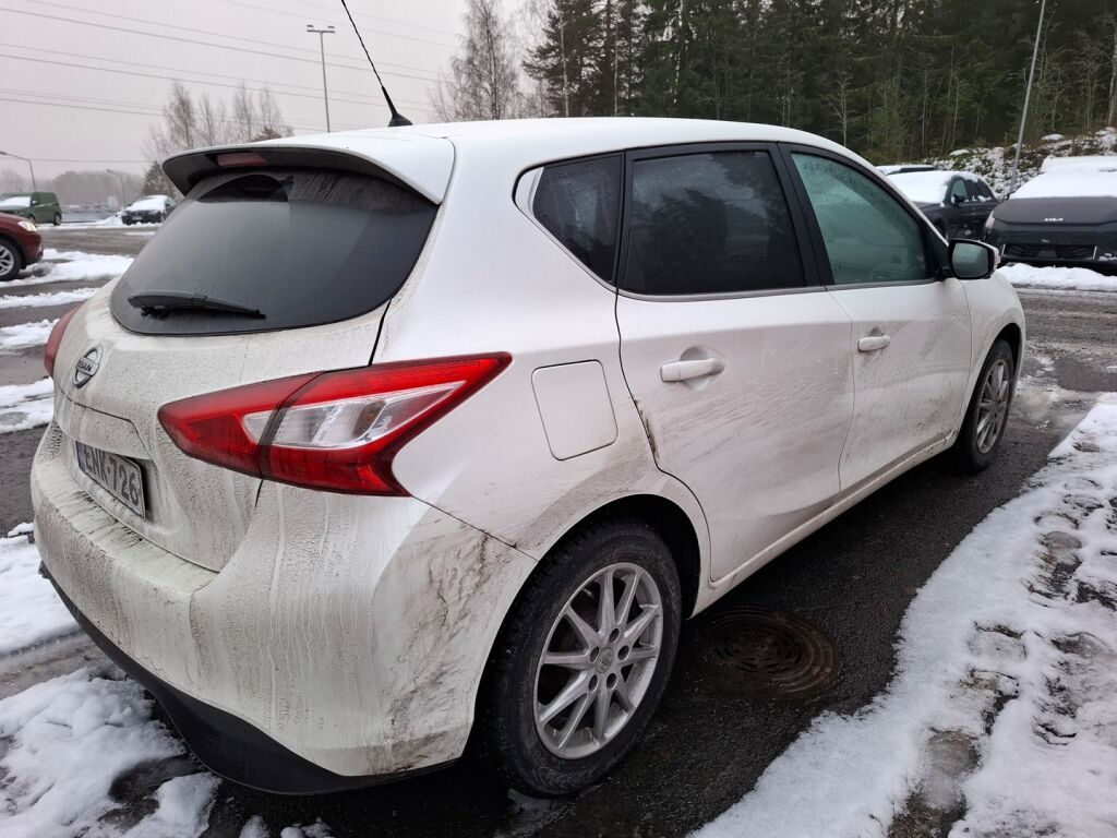 Nissan Pulsar 2015 Valkoinen