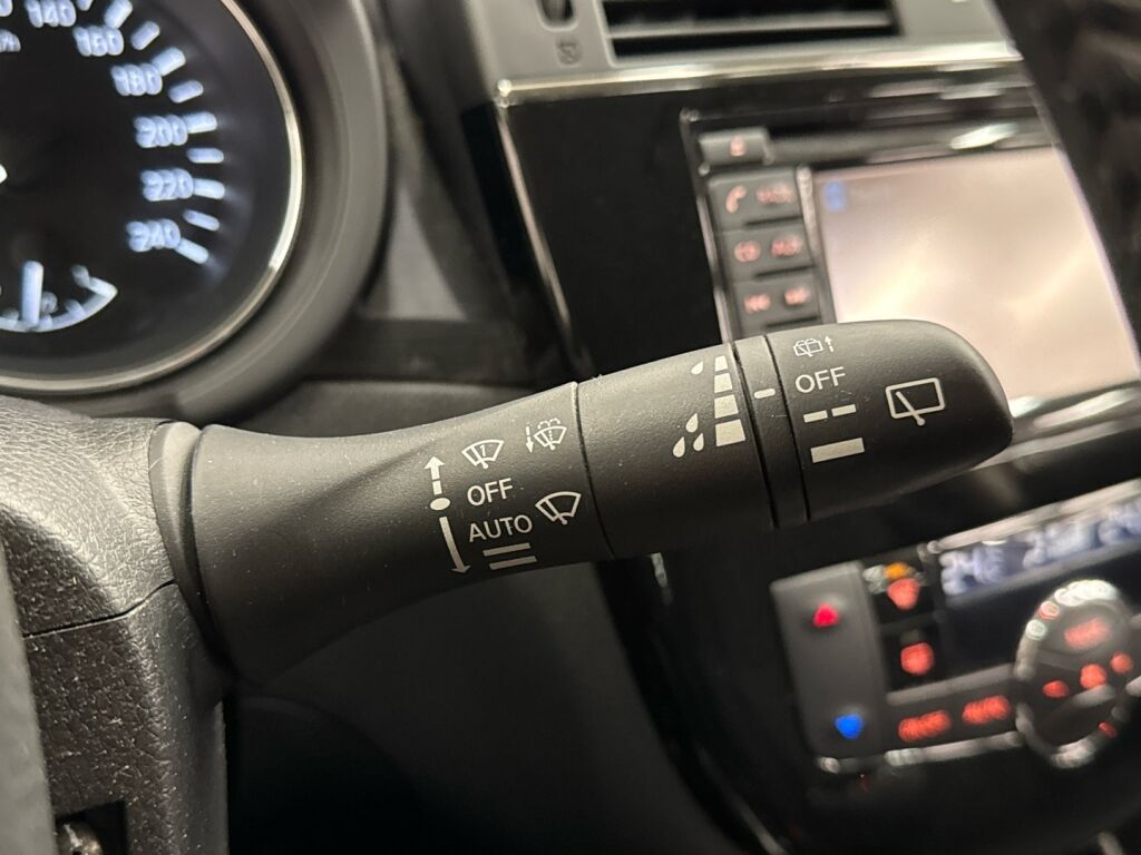 Nissan Pulsar 2015 Valkoinen