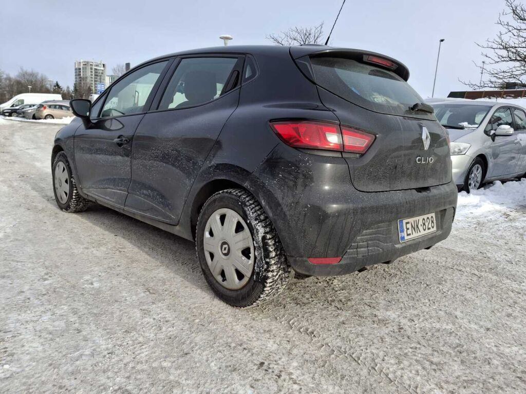 Renault Clio 2014 Musta