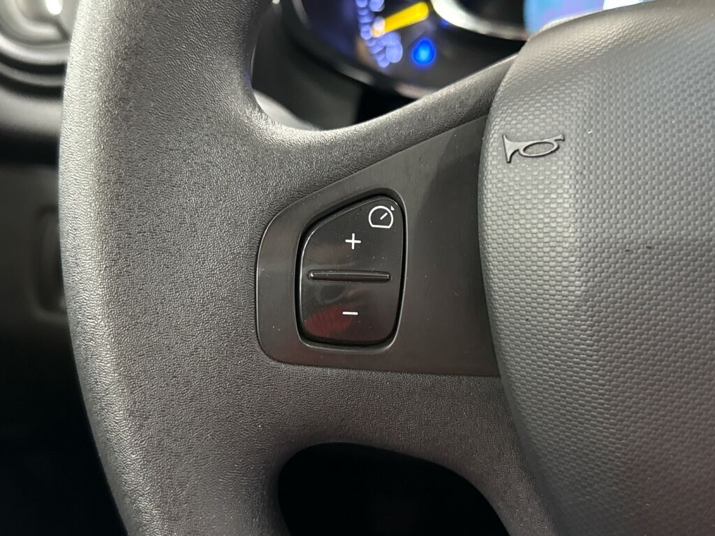 Renault Clio 2014 Musta