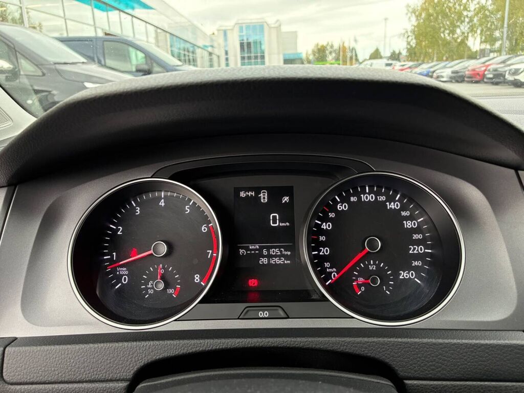 Volkswagen Golf 2015 Harmaa