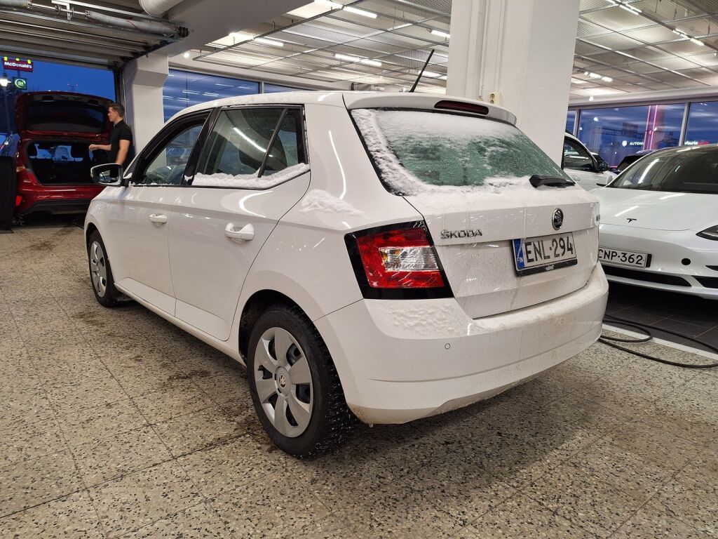 Skoda Fabia 2015 Valkoinen