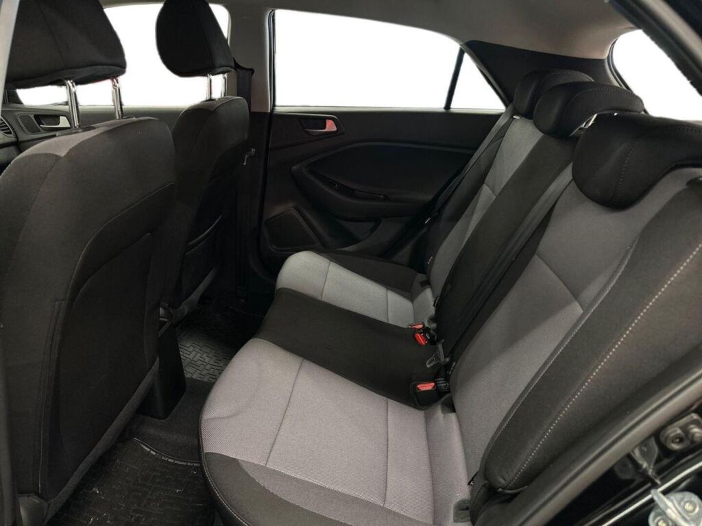 Hyundai i20 Hatchback 2019 Musta