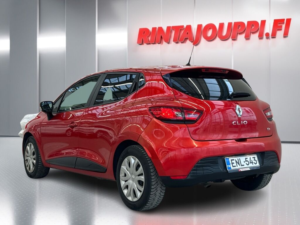 Renault Clio 2015 Punainen