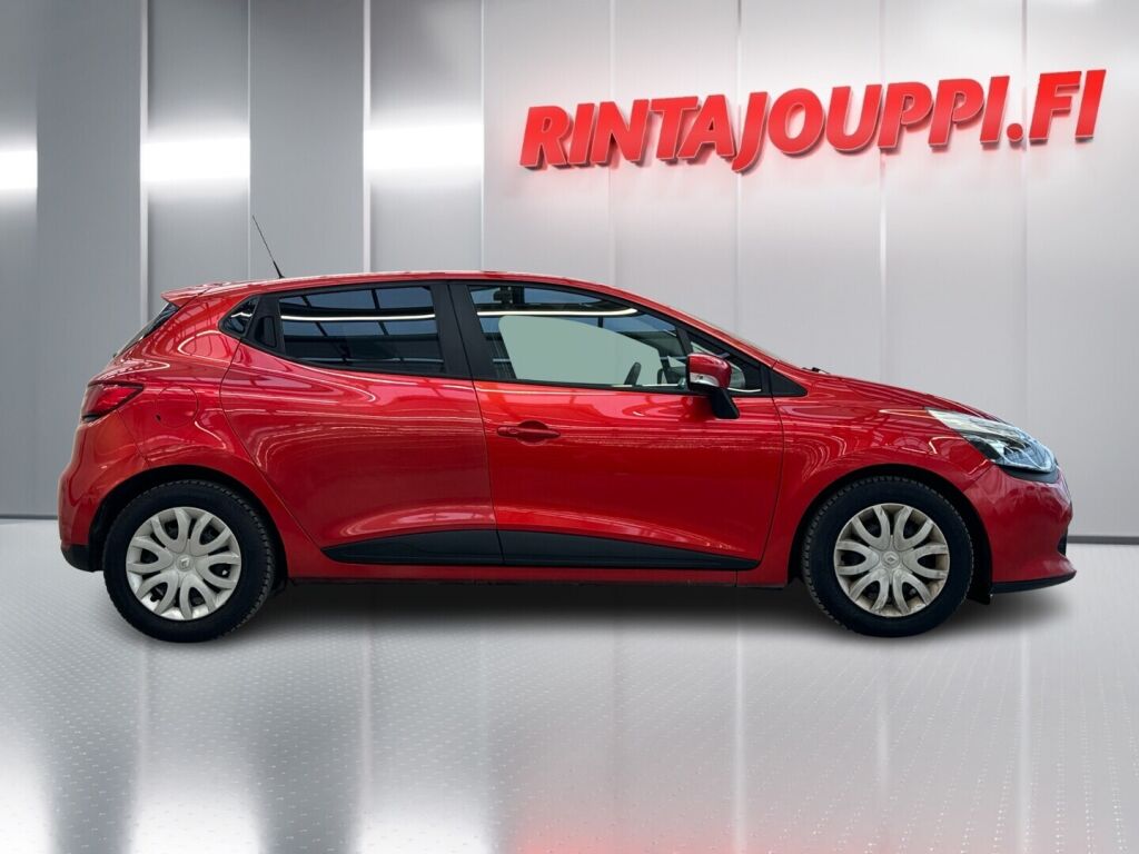 Renault Clio 2015 Punainen