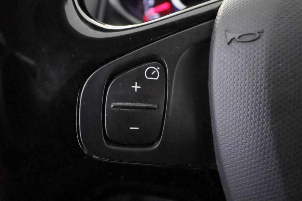 Renault Clio 2015 Valkoinen