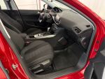 Peugeot 308 2015 Punainen