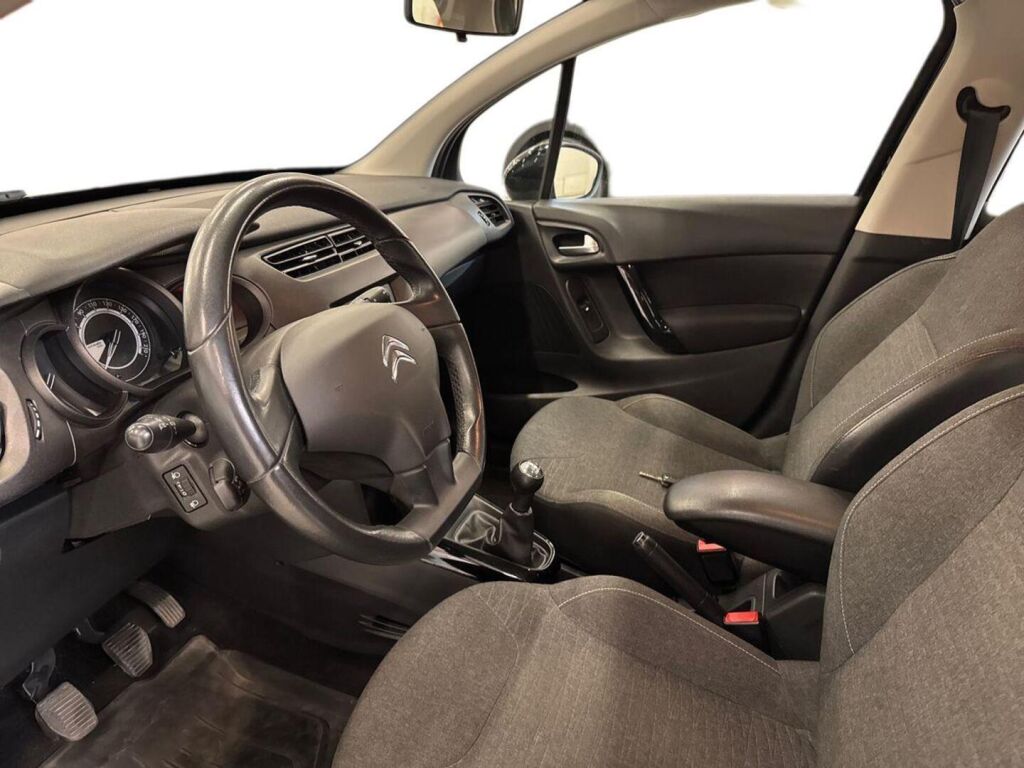 Citroen C3 2015 Musta