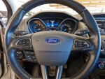 Ford Focus 2015 Harmaa