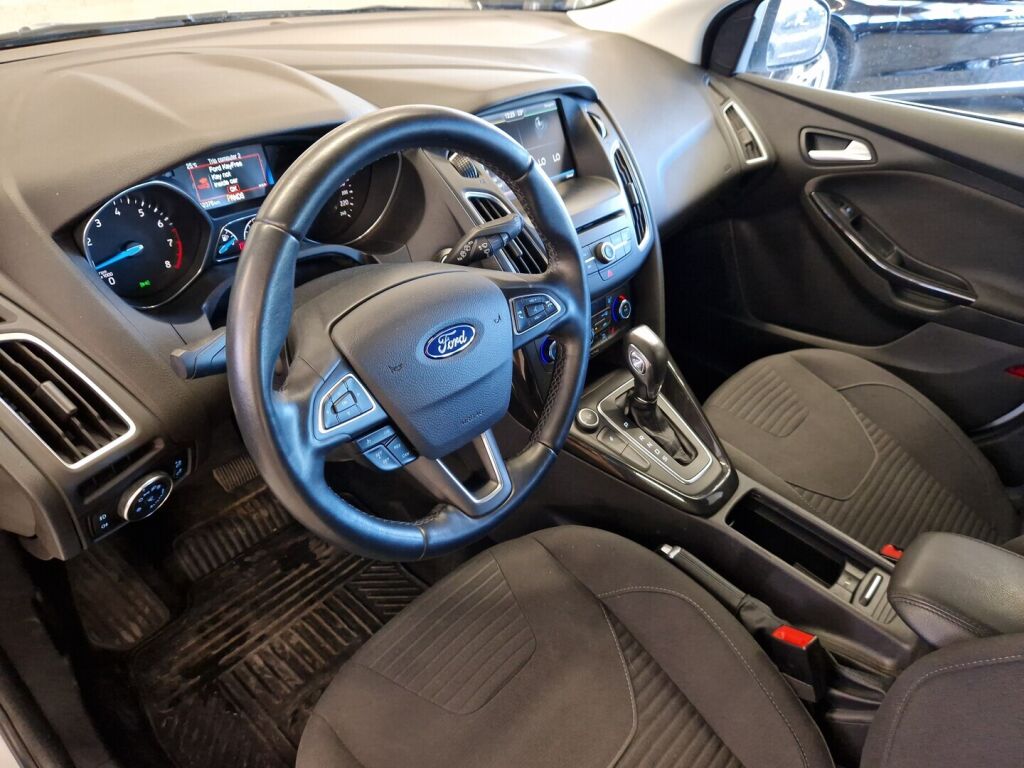Ford Focus 2015 Harmaa