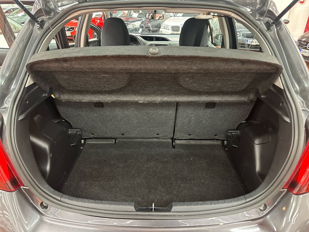 Toyota Yaris 2015 Harmaa